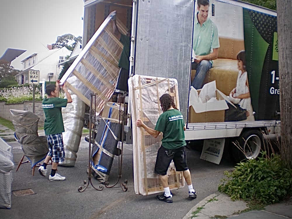 Schedule My Move With Flushing Movers