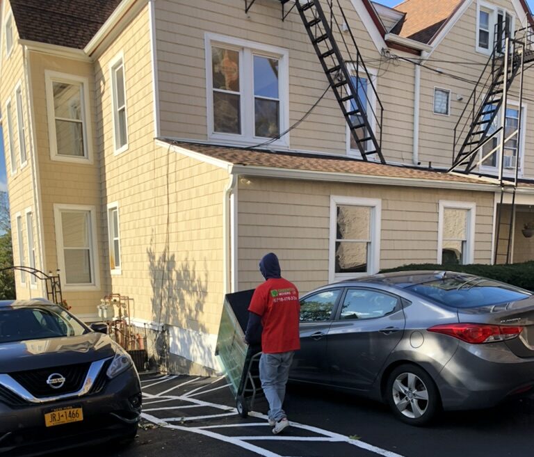 Elmsford Movers