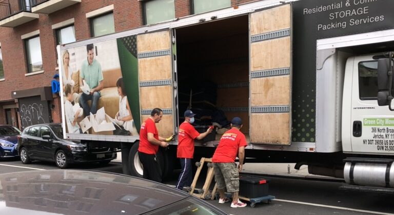 Hire professional moving company in Bayside Queens, NY