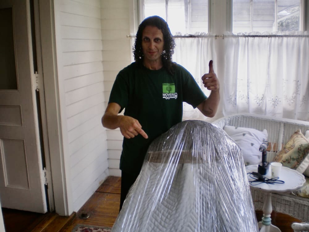 New York Movers can offer the best packing, cleaning and moving services